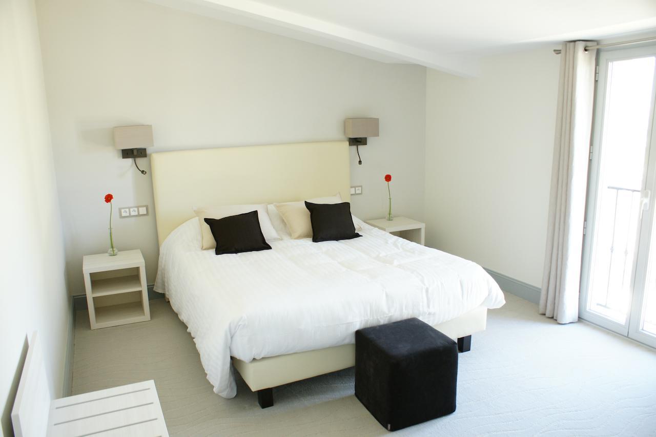 Logis- Hotel Spa Restaurant L'Epicurial Saint-Pey-de-Castets Ruang foto