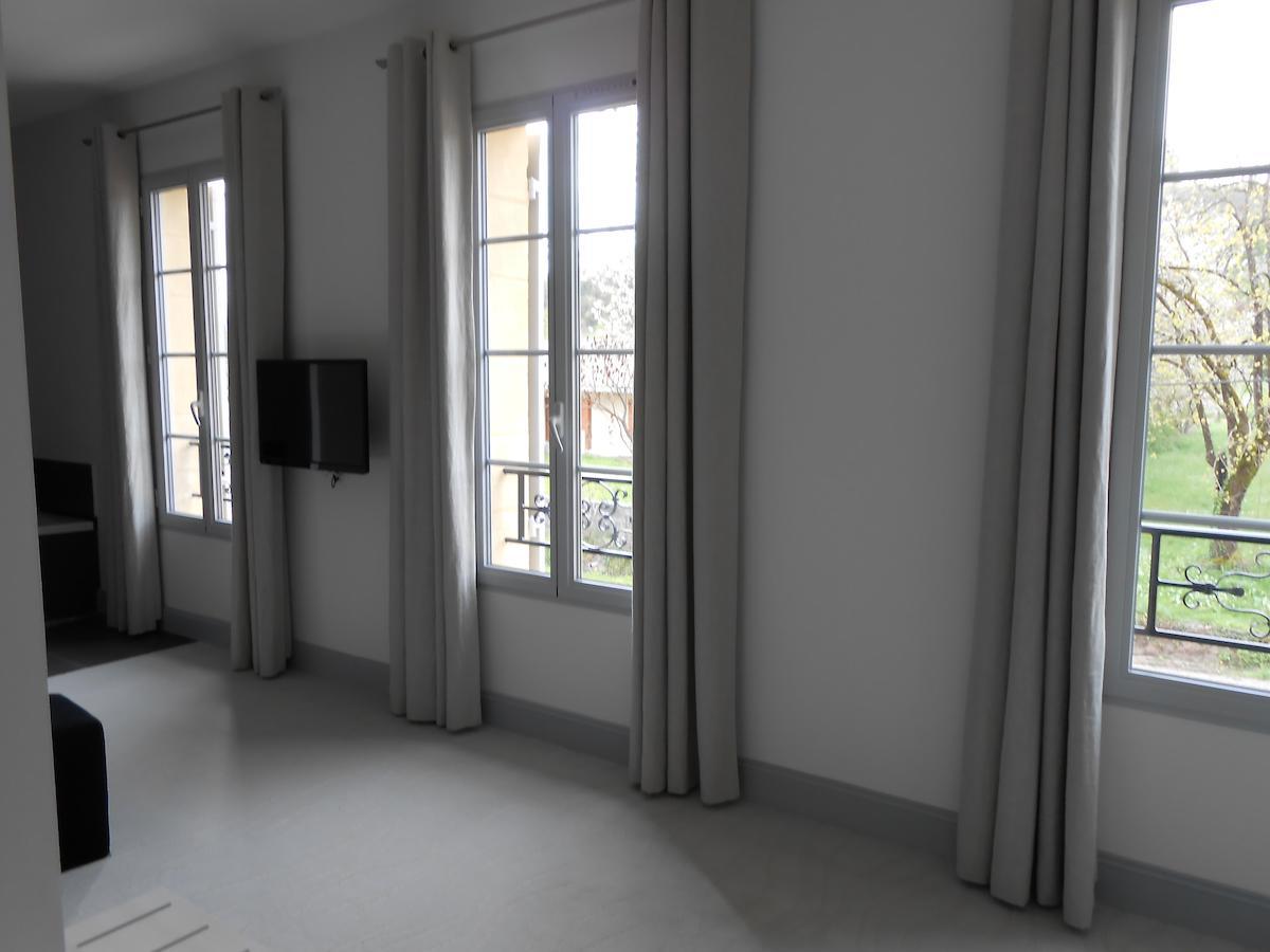 Logis- Hotel Spa Restaurant L'Epicurial Saint-Pey-de-Castets Ruang foto