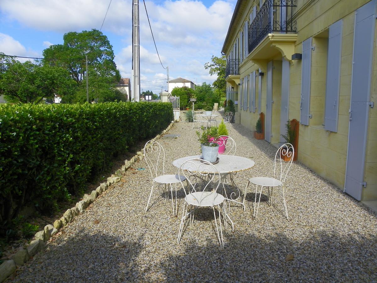 Logis- Hotel Spa Restaurant L'Epicurial Saint-Pey-de-Castets Bagian luar foto