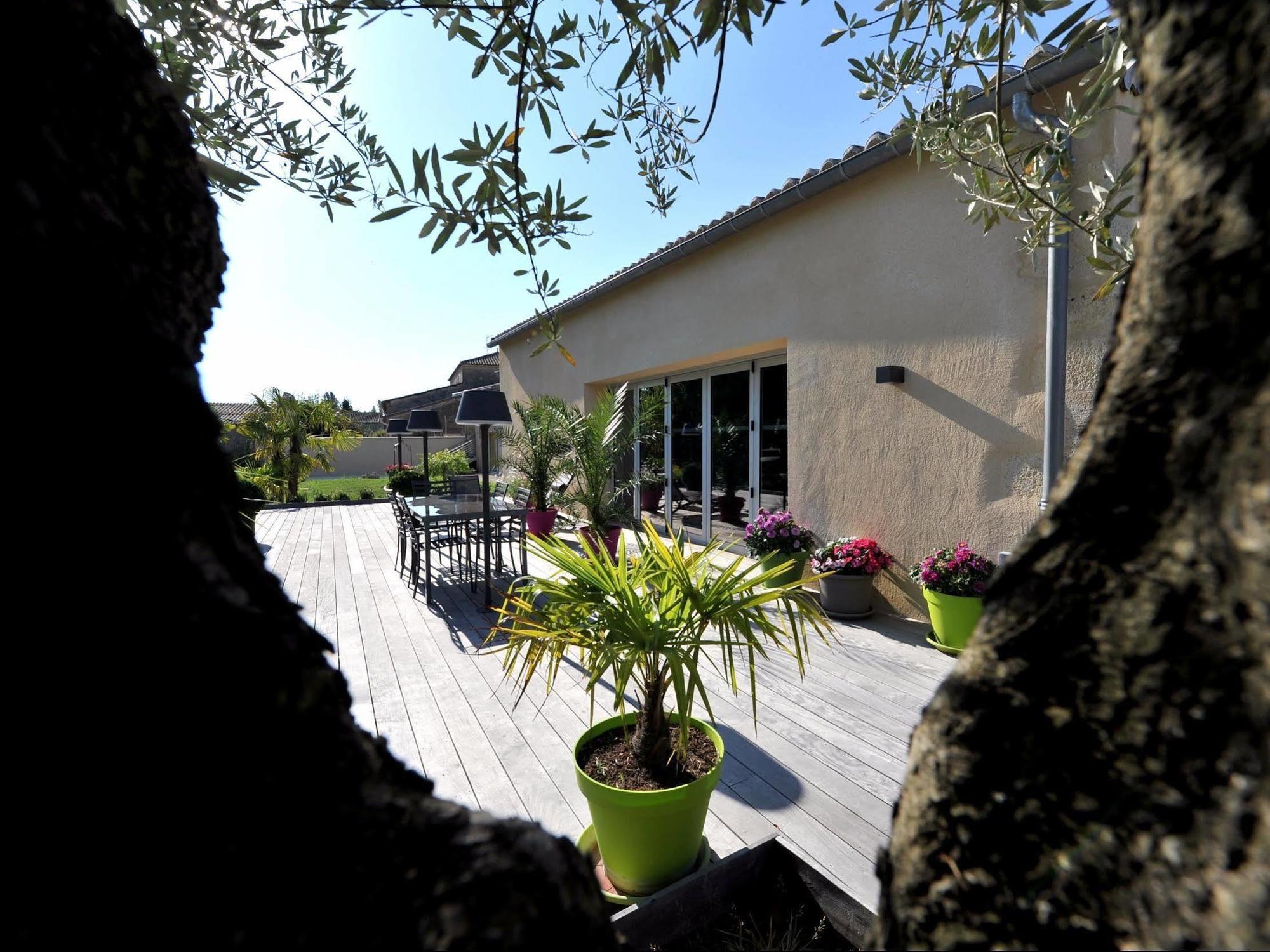 Logis- Hotel Spa Restaurant L'Epicurial Saint-Pey-de-Castets Bagian luar foto