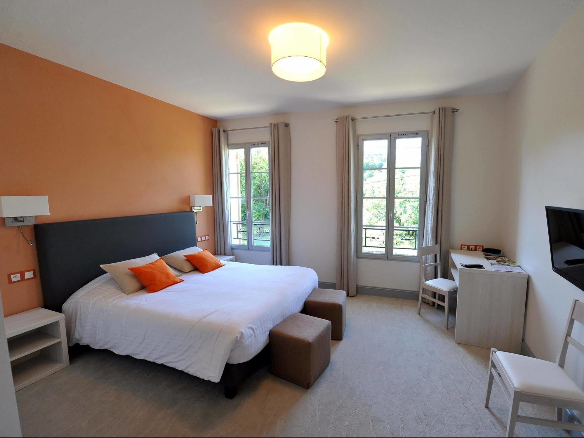 Logis- Hotel Spa Restaurant L'Epicurial Saint-Pey-de-Castets Bagian luar foto