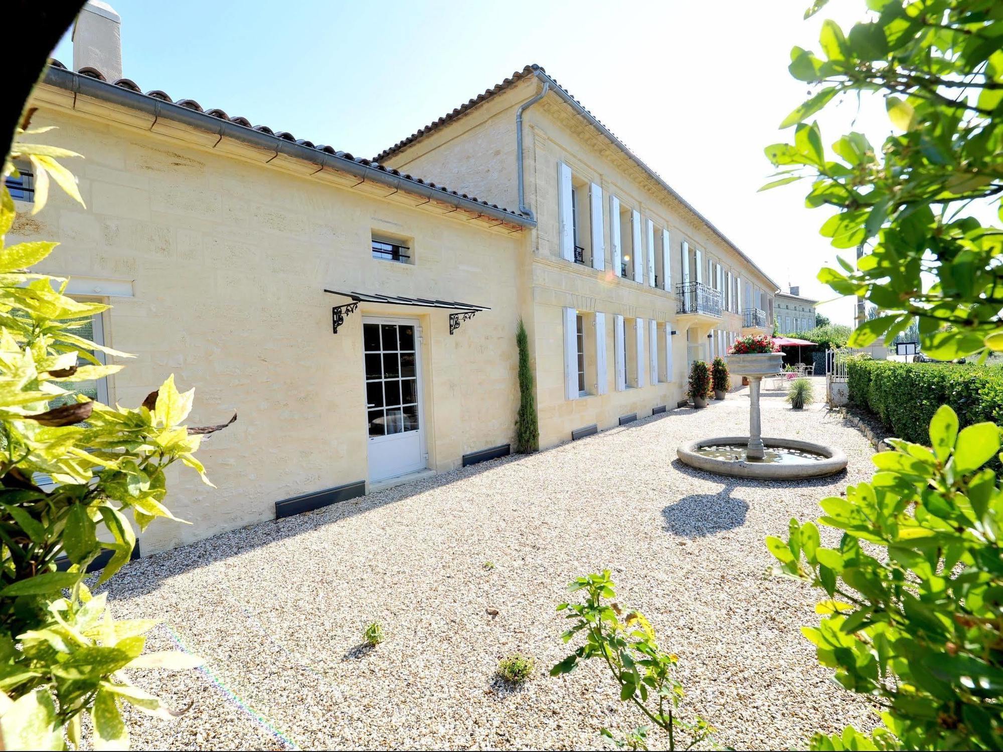 Logis- Hotel Spa Restaurant L'Epicurial Saint-Pey-de-Castets Bagian luar foto